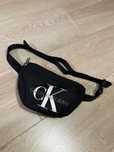 Czarna używana nerka saszetka Calvin Klein Kids