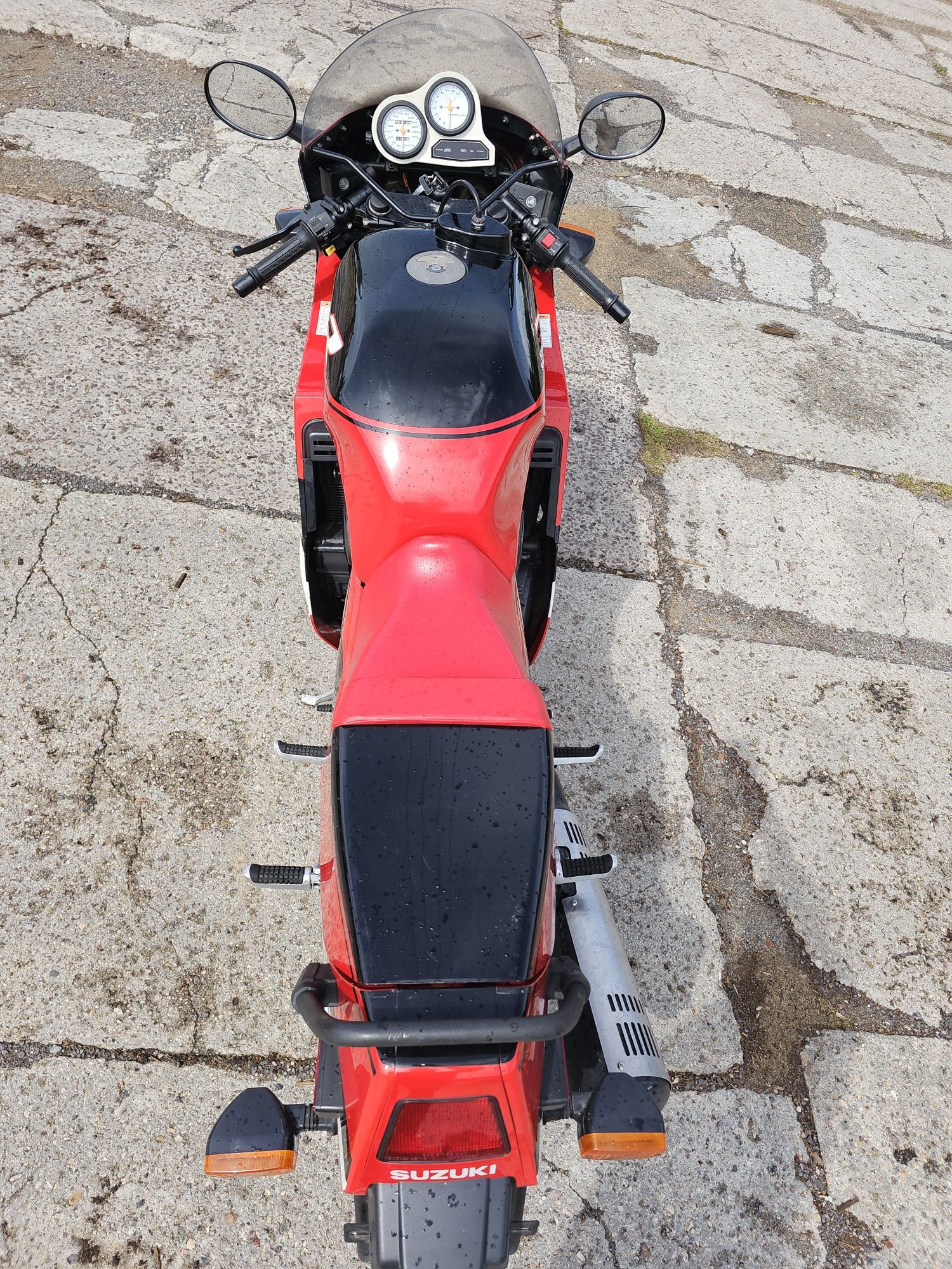 Suzuki Gsx-r1100 od 1 właściciela,  39 tys km sc28 zxr cbr