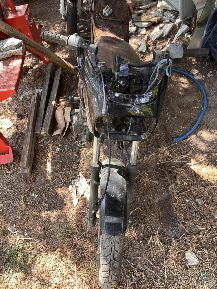 Kawasaki kz550 para peças