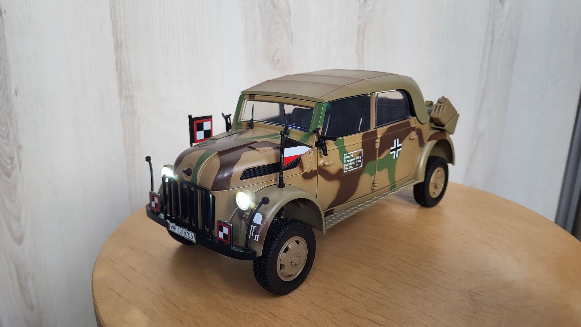 Model rc STEYR 1500 1/18