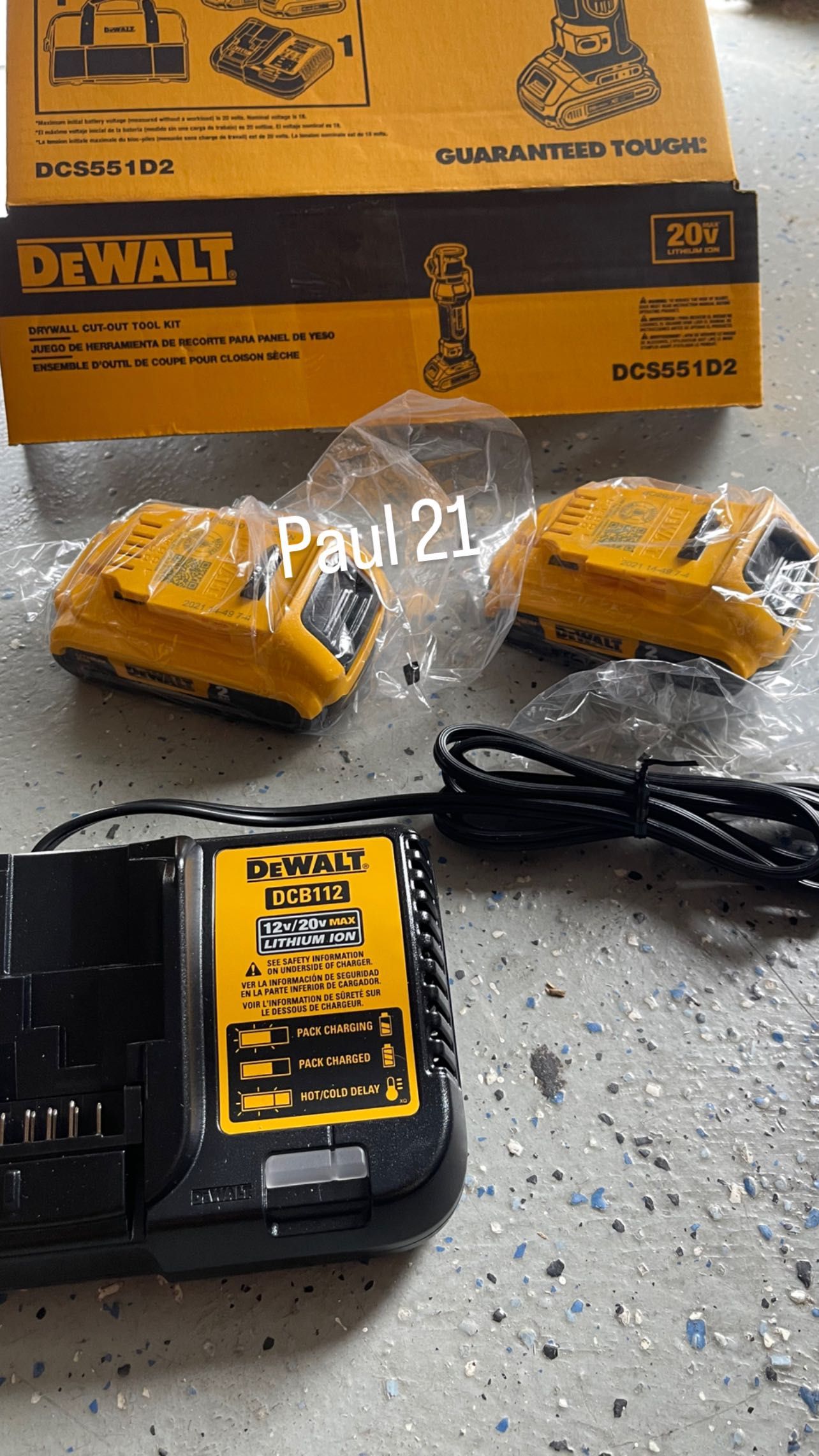 Dewalt  Carregador