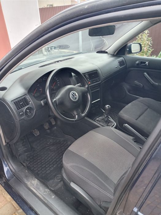 Фольцваген гольф 4  дизель SDI