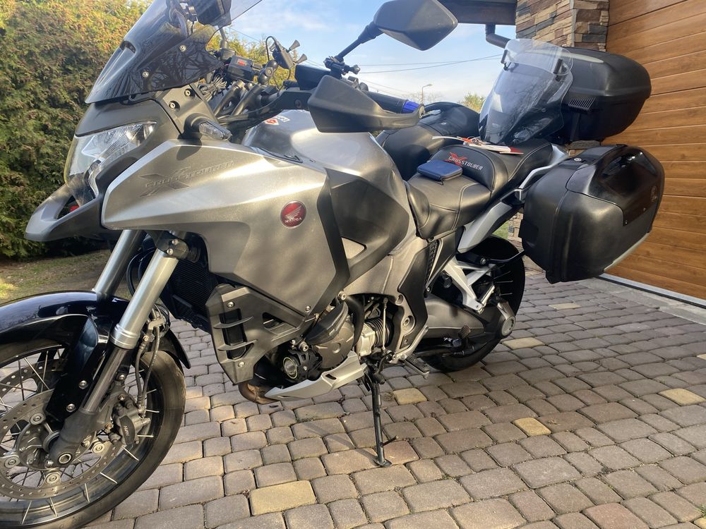 Honda VFR crosstourer 1200 + książka serwisowa bezwypadkowa