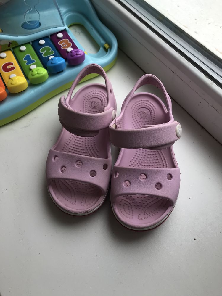 Босоніжки crocs оригінал