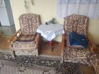 fotele, wersalka , dywany , narzuty