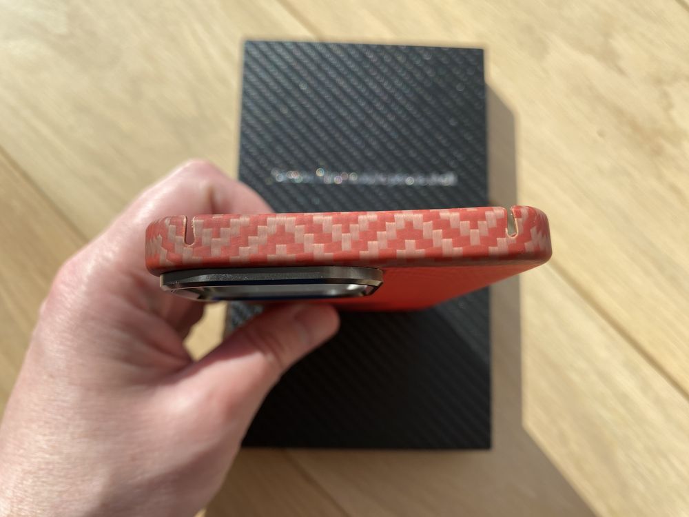 Carbon Red - чохол для Apple IPhone 13 Pro - бампер карбон