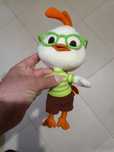 Peluche "Chichen Little", em bom estado