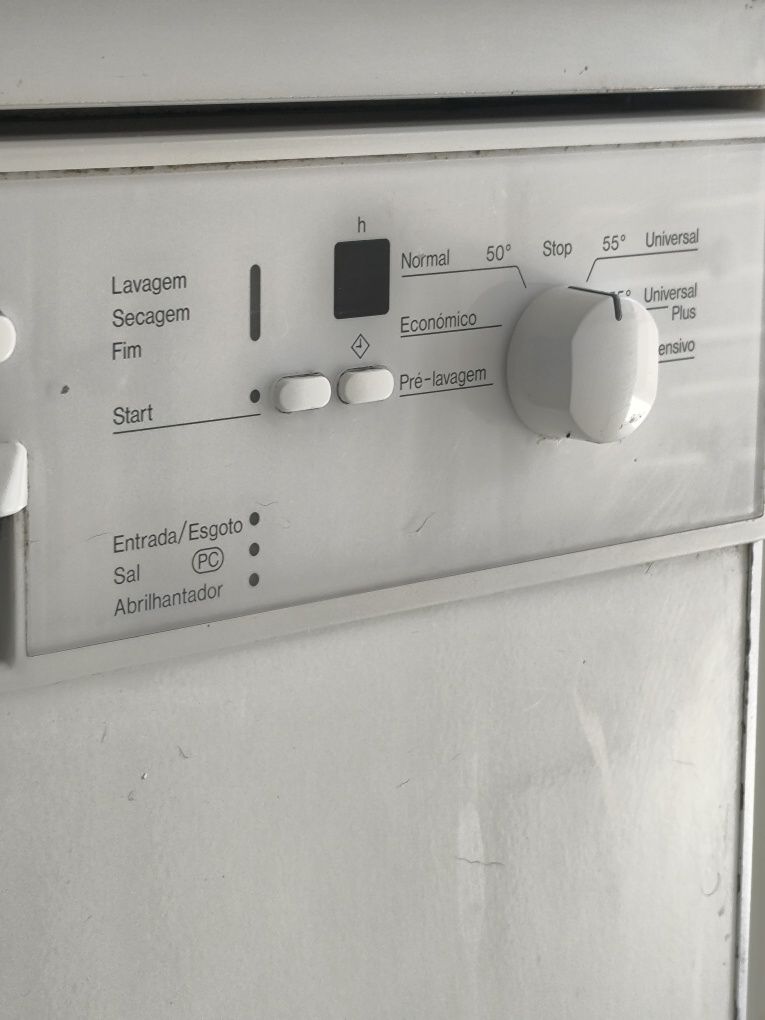 Máquina de Lavar Louça Miéle G647 Plus