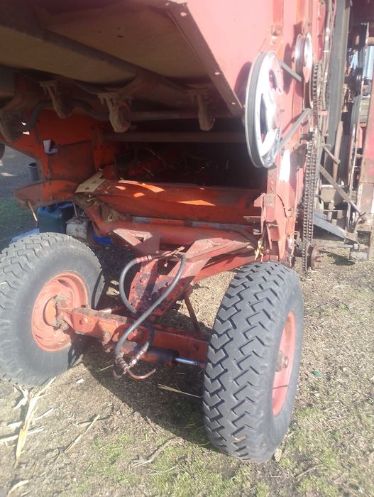 продам комбаин нива