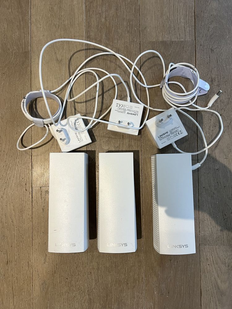 Linksys Velop AO3V2 system do rozprowadzenia internetu
