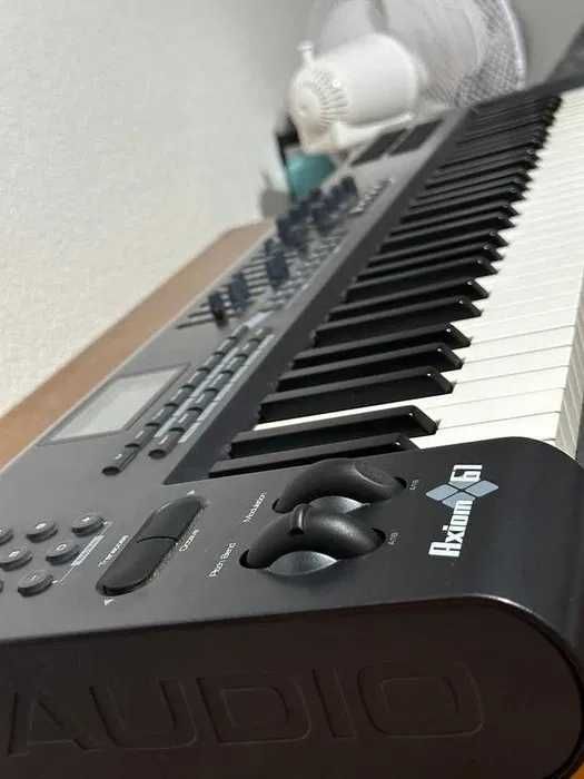M-Audio AXIOM 61 Usado +  Bolsa
