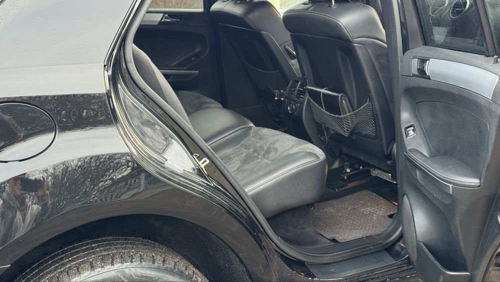 Авто в наявності