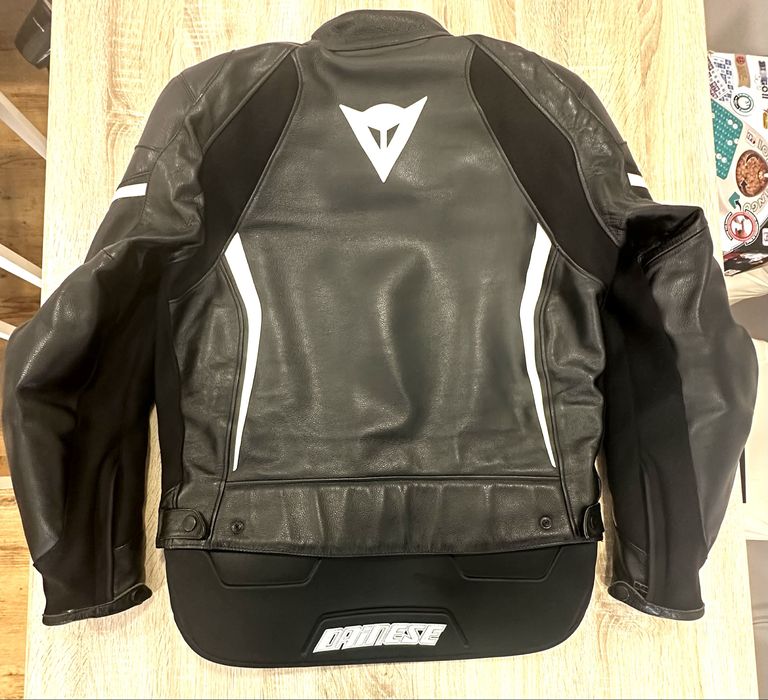 Casaco Dainese n° 54 em pele