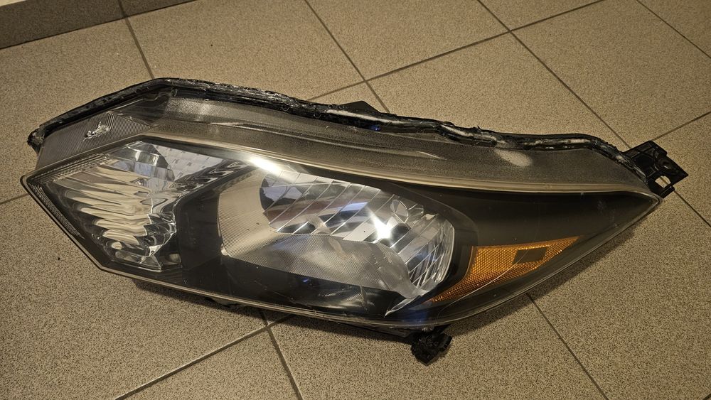 Передние Фары Honda HR-V