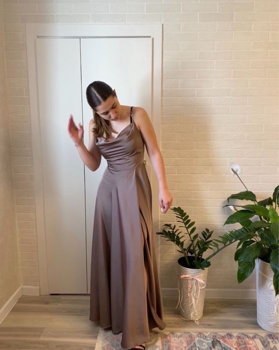 Сукня на випускний