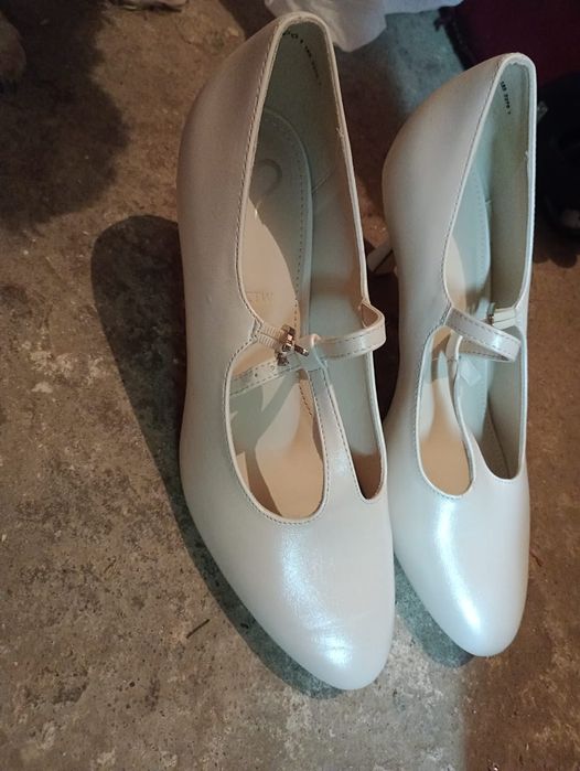 Buty ślubne białe rozmiar 40