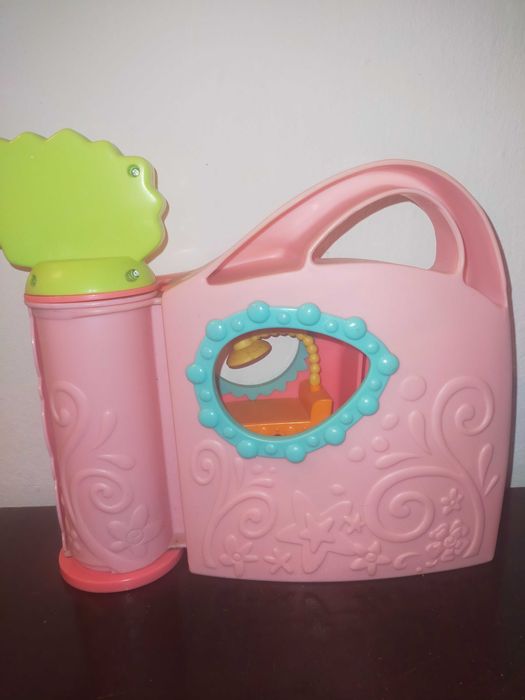 Várias casinhas de brincar