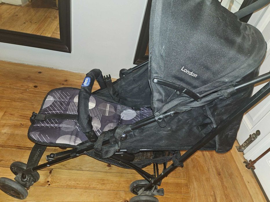 Carrinho passeio chicco, capa chuva