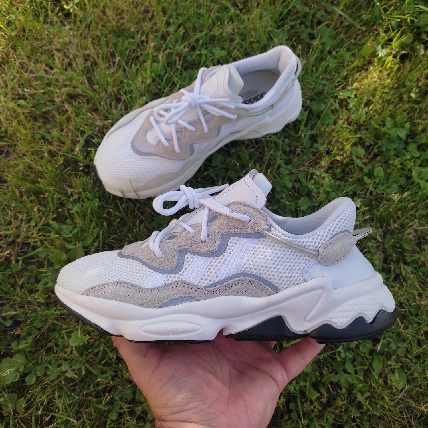 Adidas   Ozweego