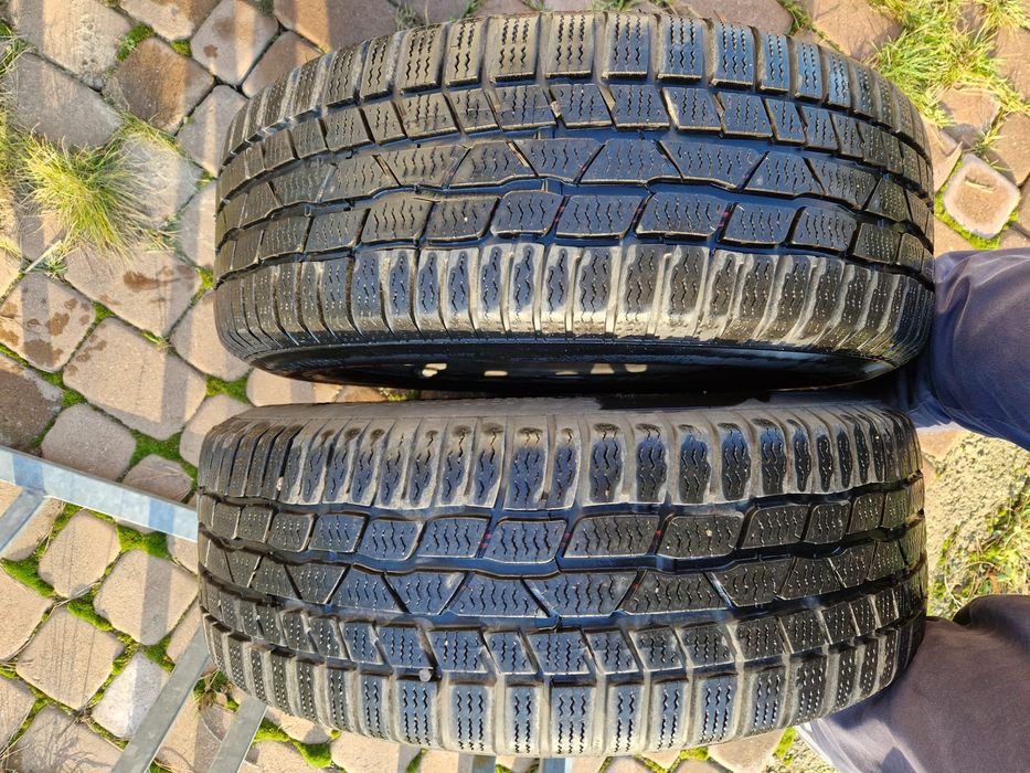 Koła z oponami zimowymi 205/60 R 16