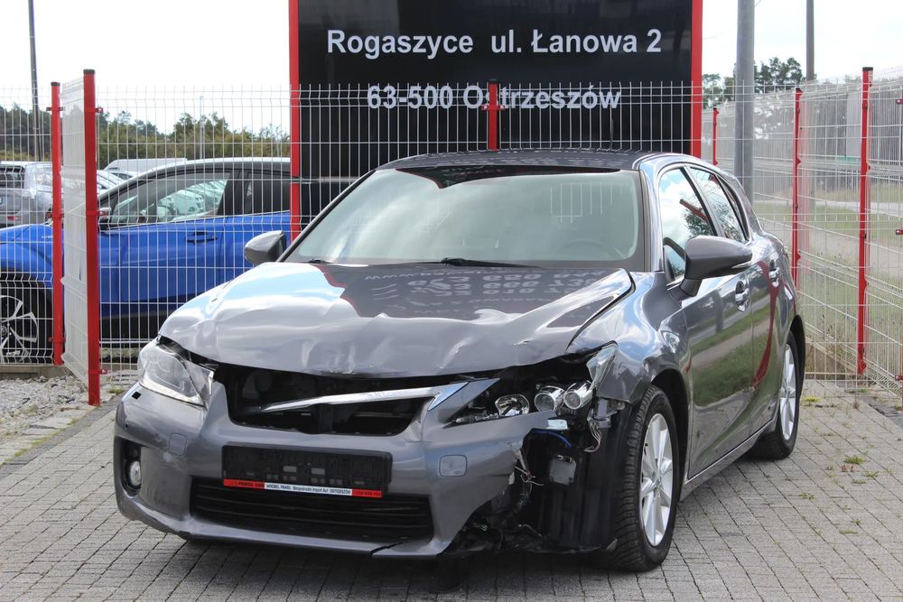 Lexus CT 1.8 Hybryda 136KM - Nawigacja GPS - Climatronic - Tempomat - Xenon