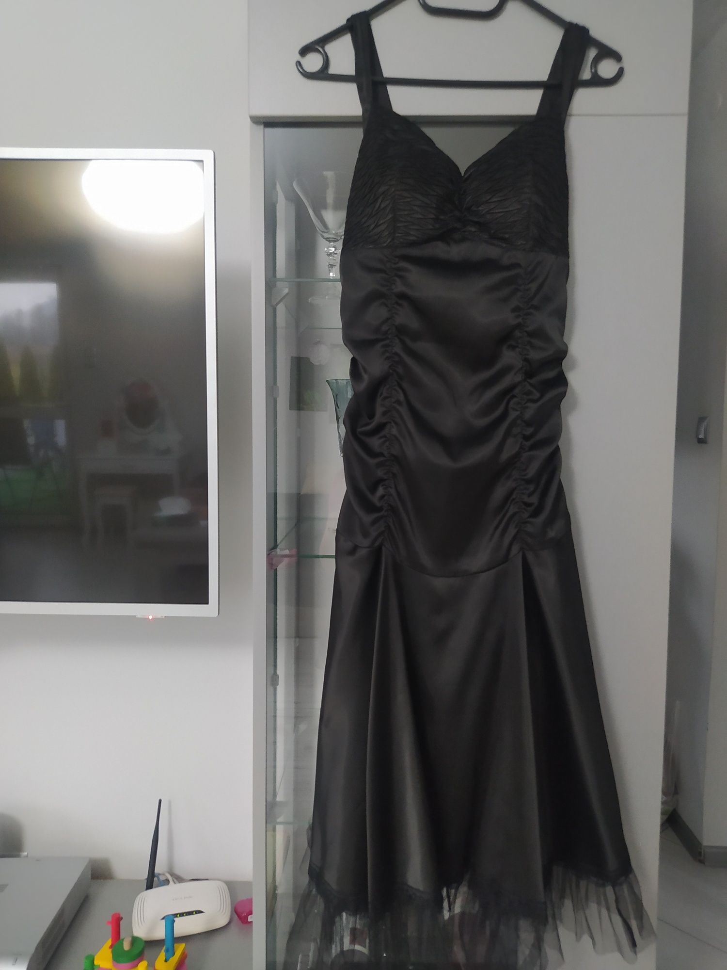 Czarna sukienka roz. 36