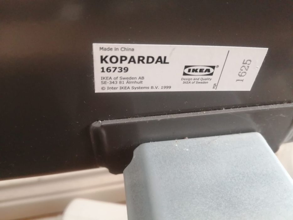 Cama de casal em aço-inox IKEA c/ estrado