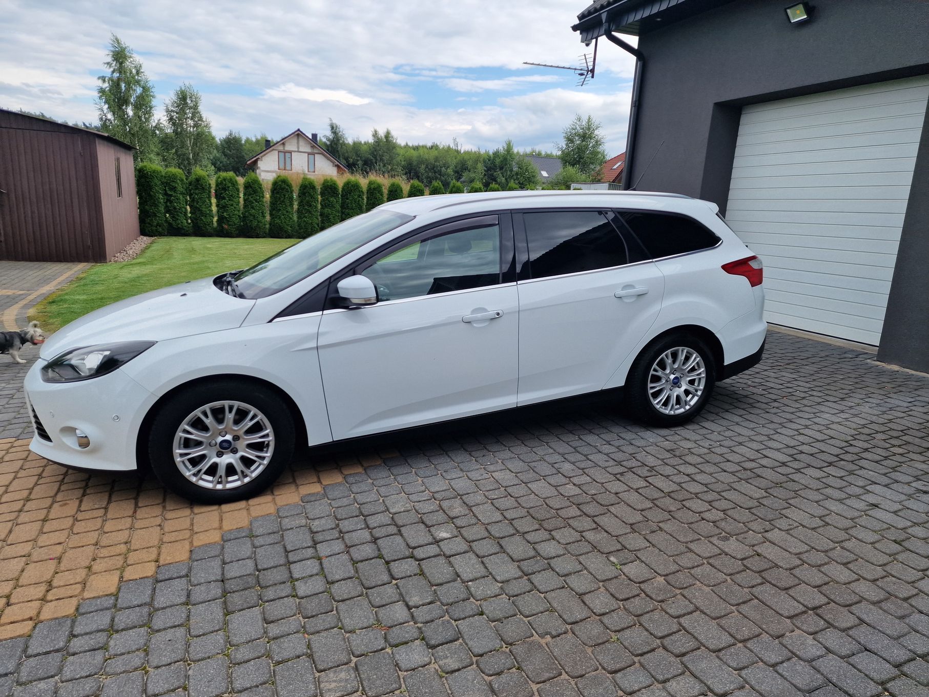 Ford Focus Mk3 1.6 TI-VCT Titanium Bezwypadkowy Opłacony bogate wyposażenie