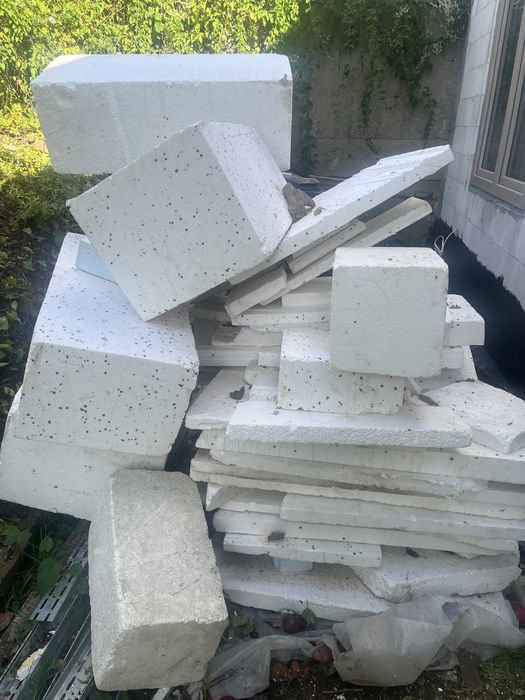 Styropian po budowie