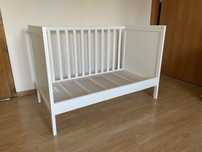 Łóżeczko Sundvik Ikea 60x120cm białe łóżko dziecięce