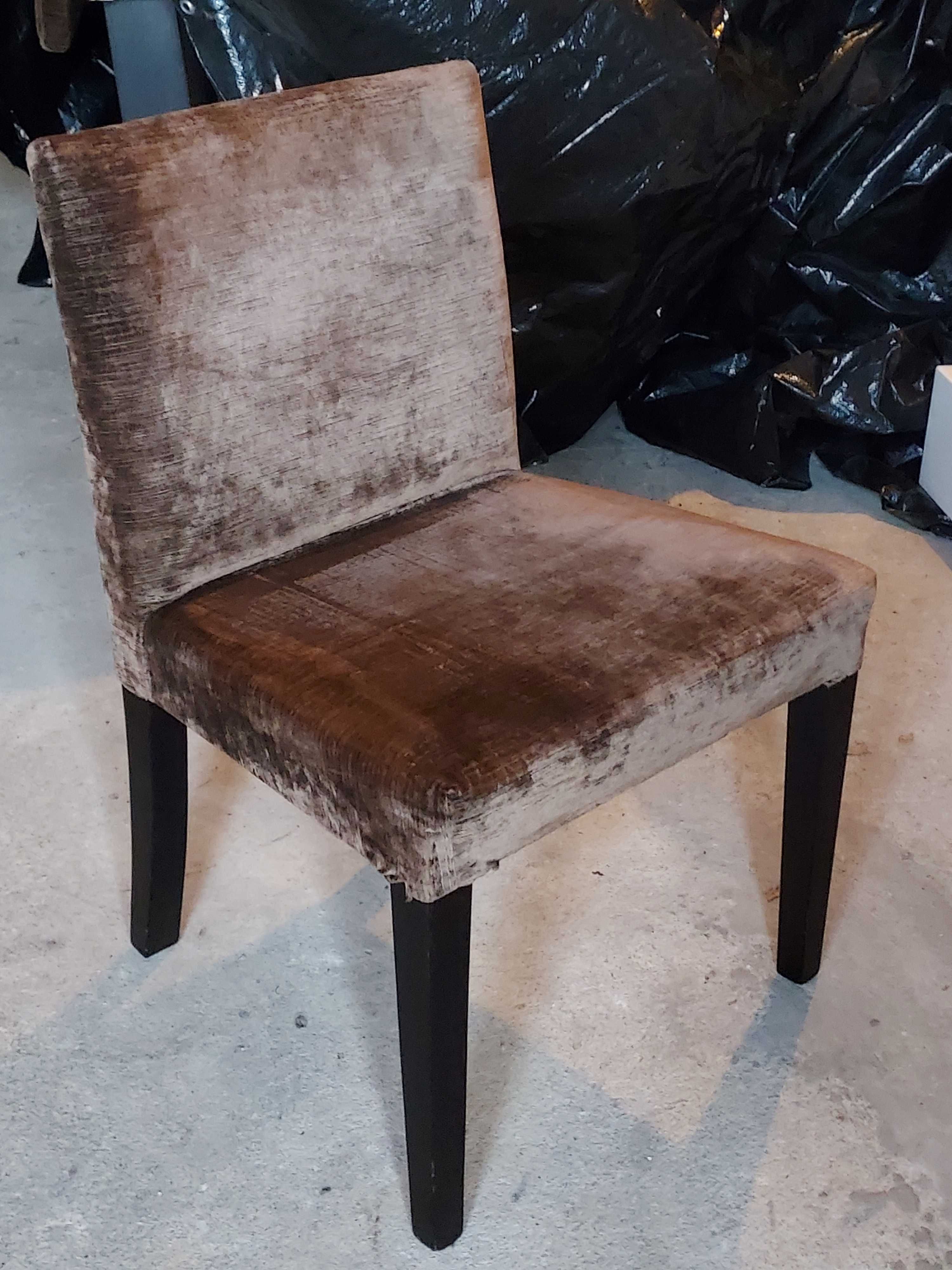 Conjunto de mesa de jantar e cadeiras