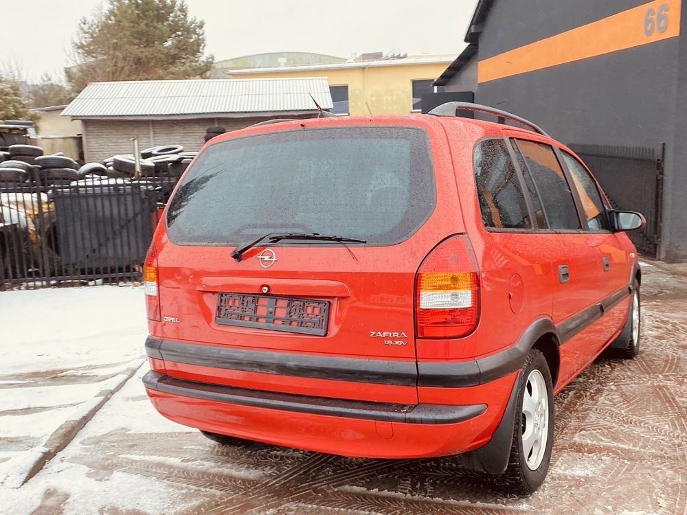 opel zafira rok 2000 poj 1,8 przeb 179tyś klimatyzacja zadbany