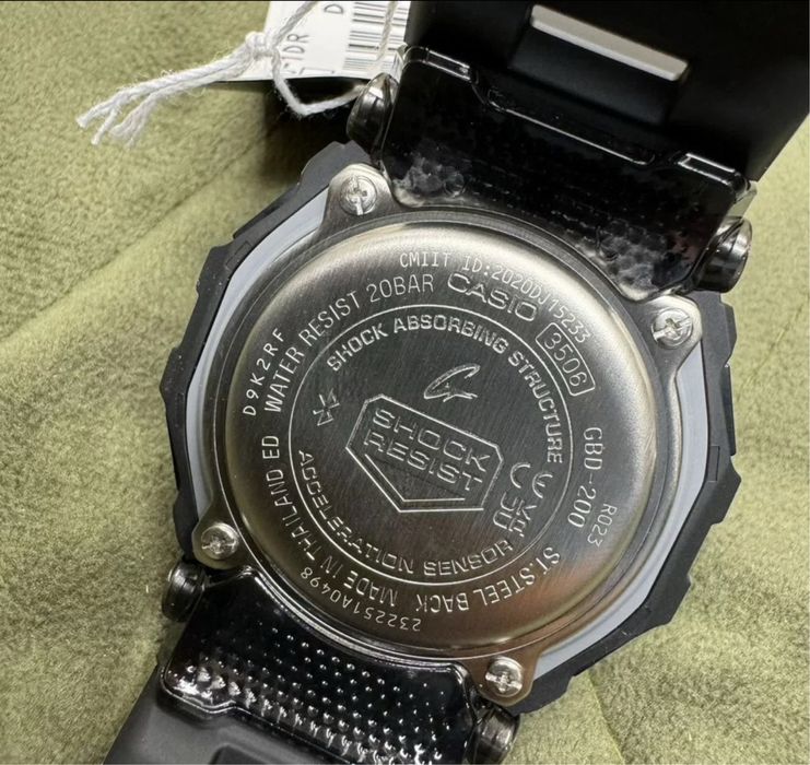 Продаю оригинальные Casio G-Shock GBD-200-1E
