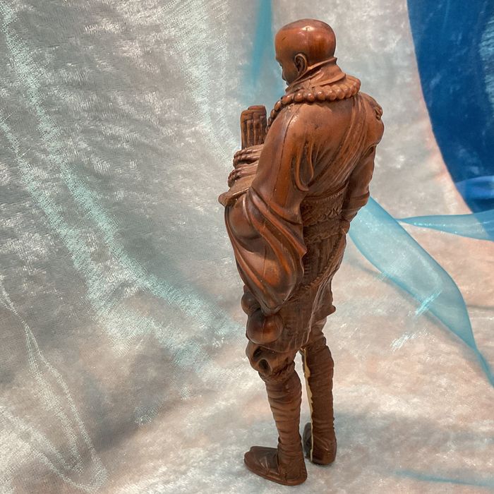 Éscultura de figura madeira exótica