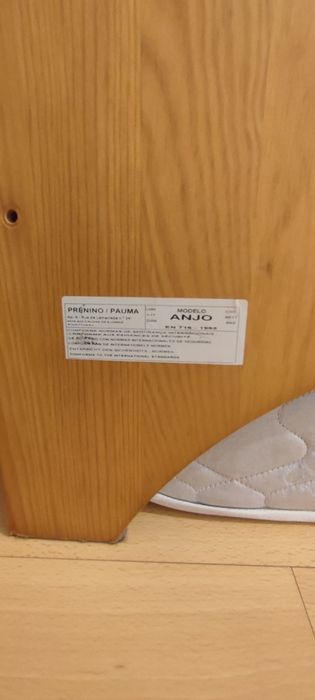 Cama de bebê madeira