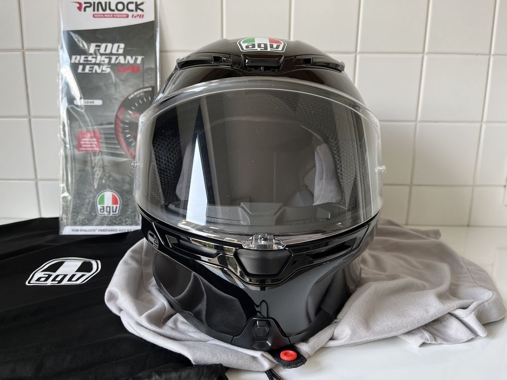 Capacete AGV K6 Preto Brilhante – Tamanho S (55-56)