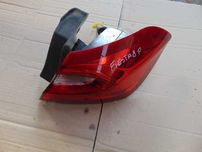 Lampa tylna prawa ford fiesta mk8
