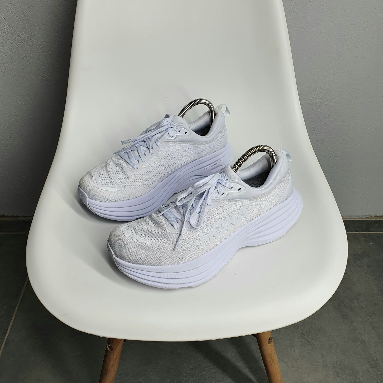 Кросівки Hoka One One Bondi 8 42 рохмір 034