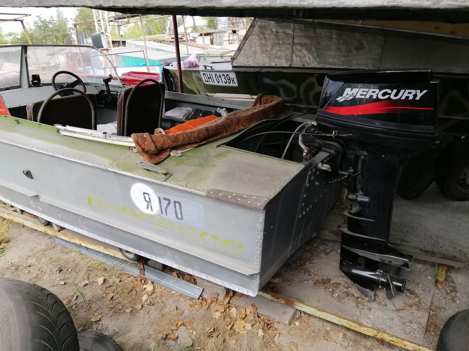 Продам моторну ложку Прогрес 2 з двигуном.