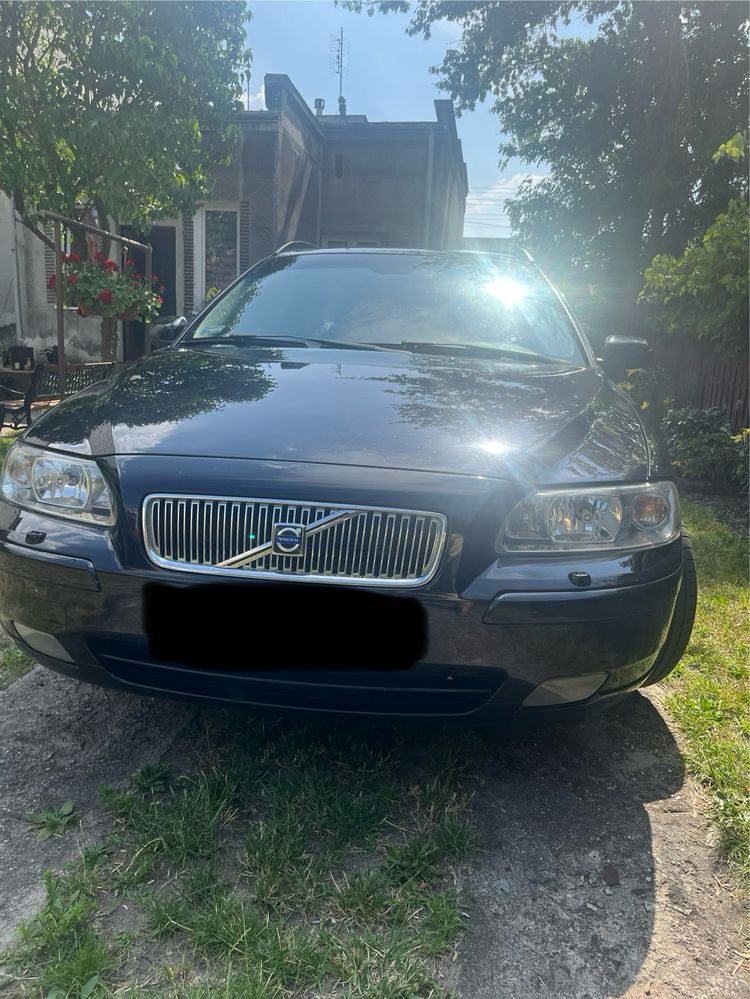 Zadbane Volvo v70 2.4 D5 Automat