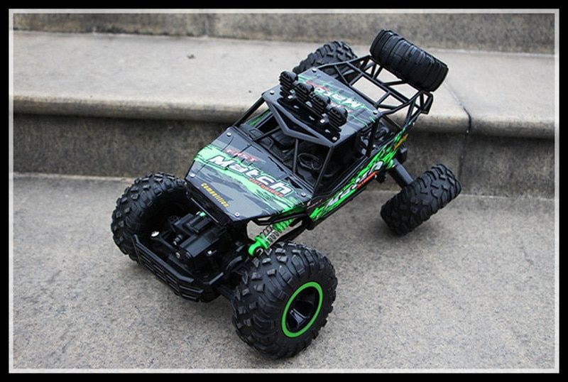 Carro jipe telecomandado grande 1:12 todo terreno TT 4X4 LED NOVO