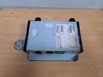 VOLVO S60 V60 XC60 WZMACNIACZ RADIA 30659583
