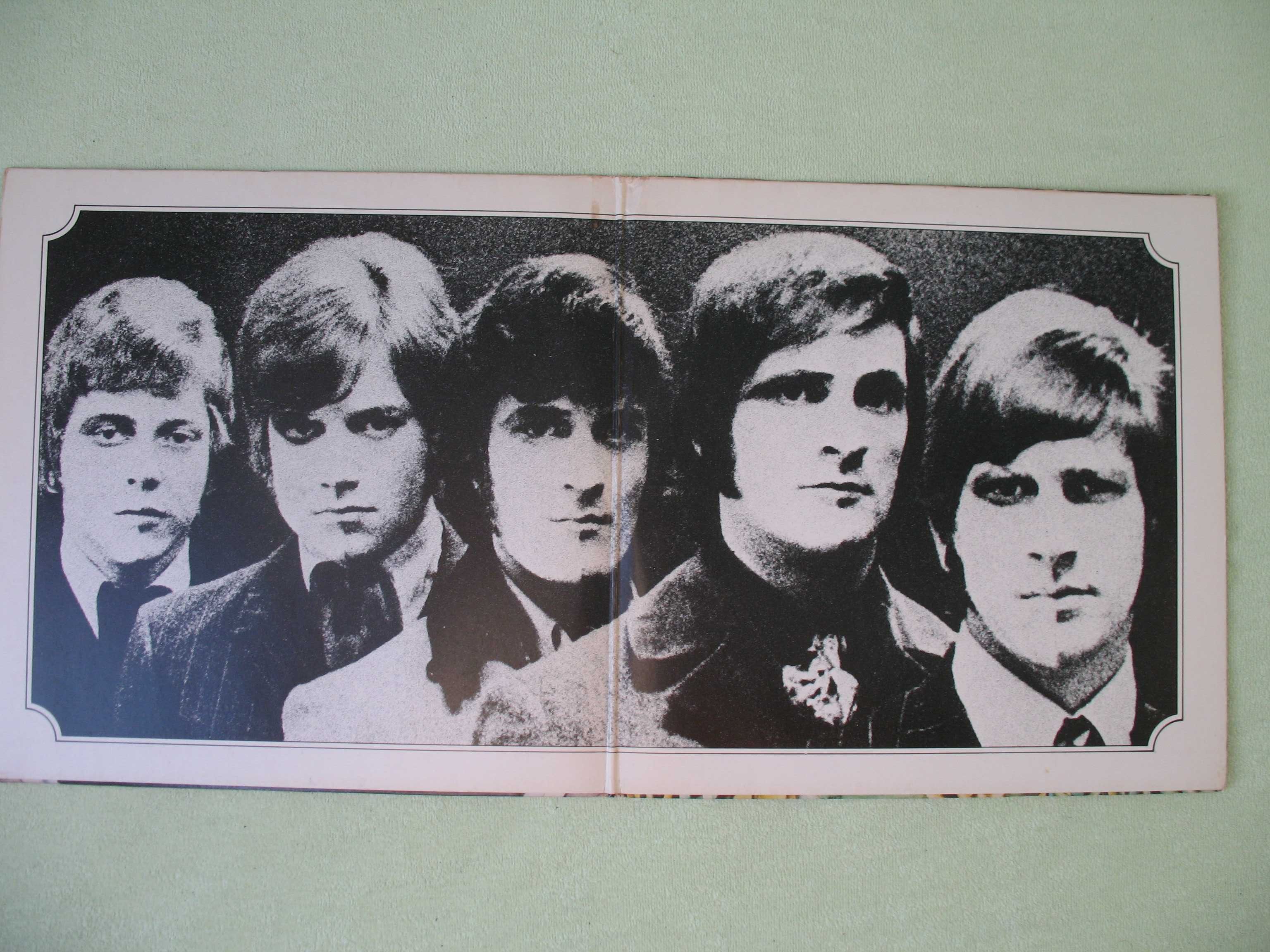 The Moody Blues – A Dream , podwójny album.