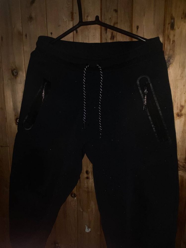штаны nike tech fleece