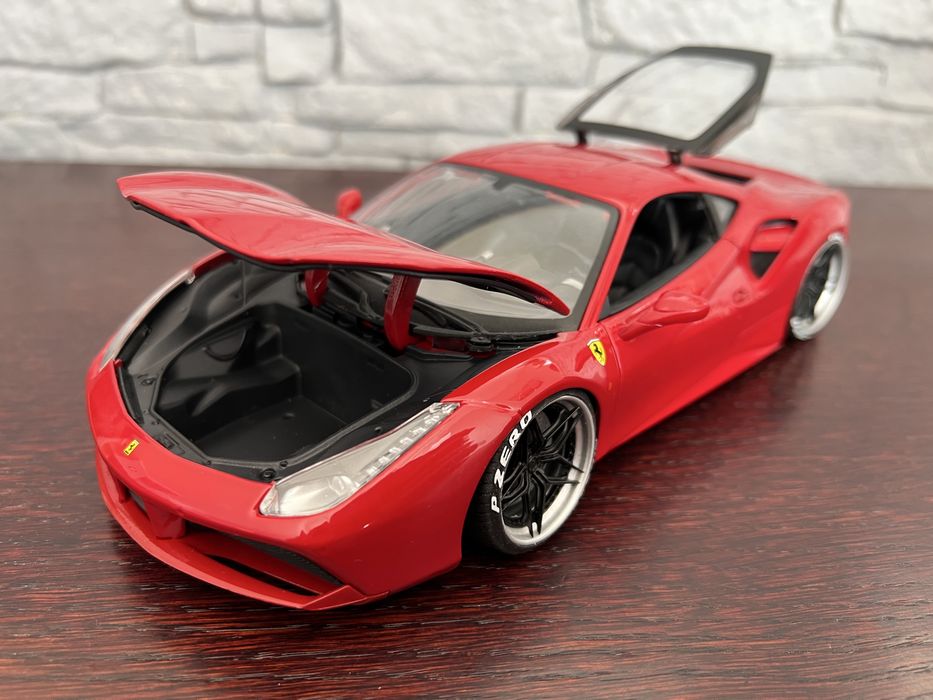Ferrari 488 GTB 1:18 Bburago custom