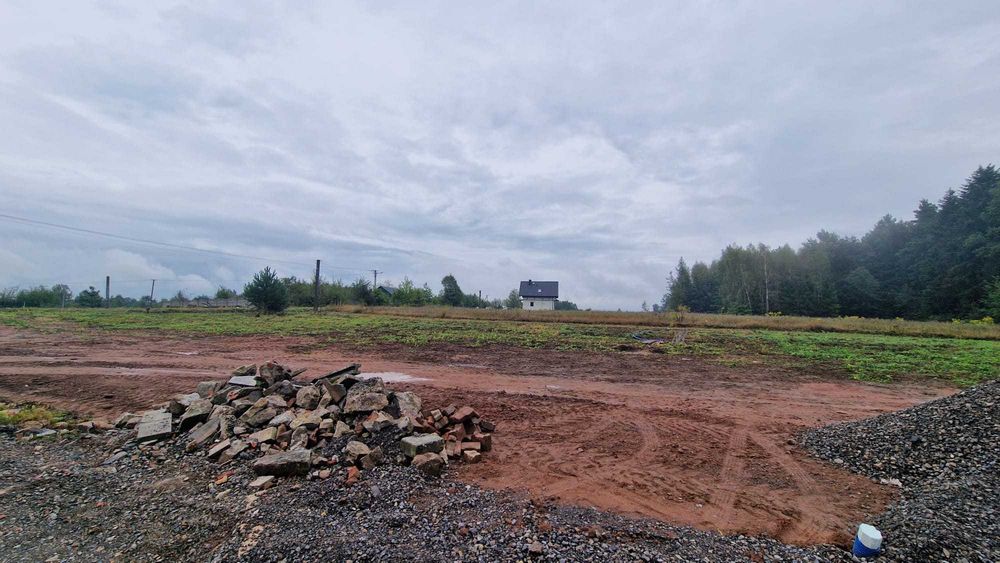 Działka budowlana 1213 m² – Nowek, gm. Łopuszno