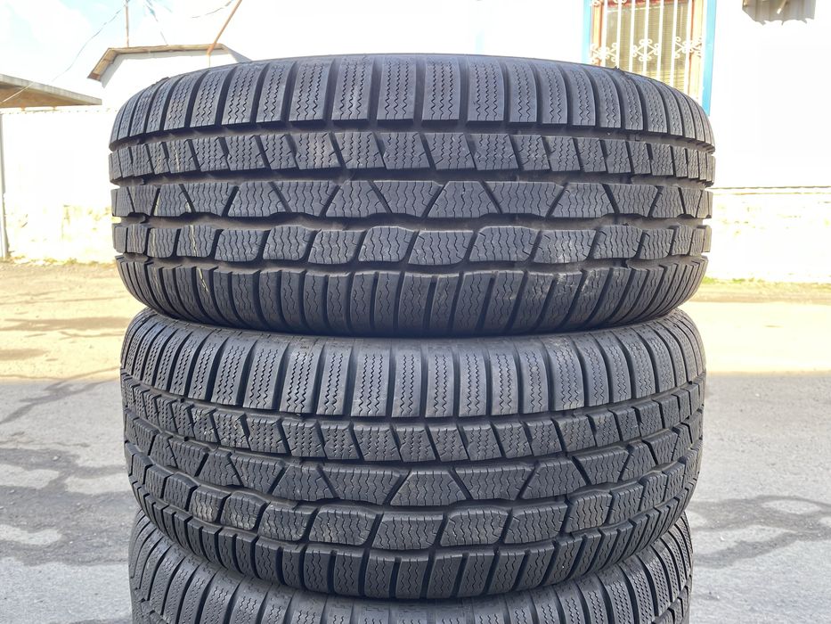 Практично нові зимові шини Continental 225/55 R17