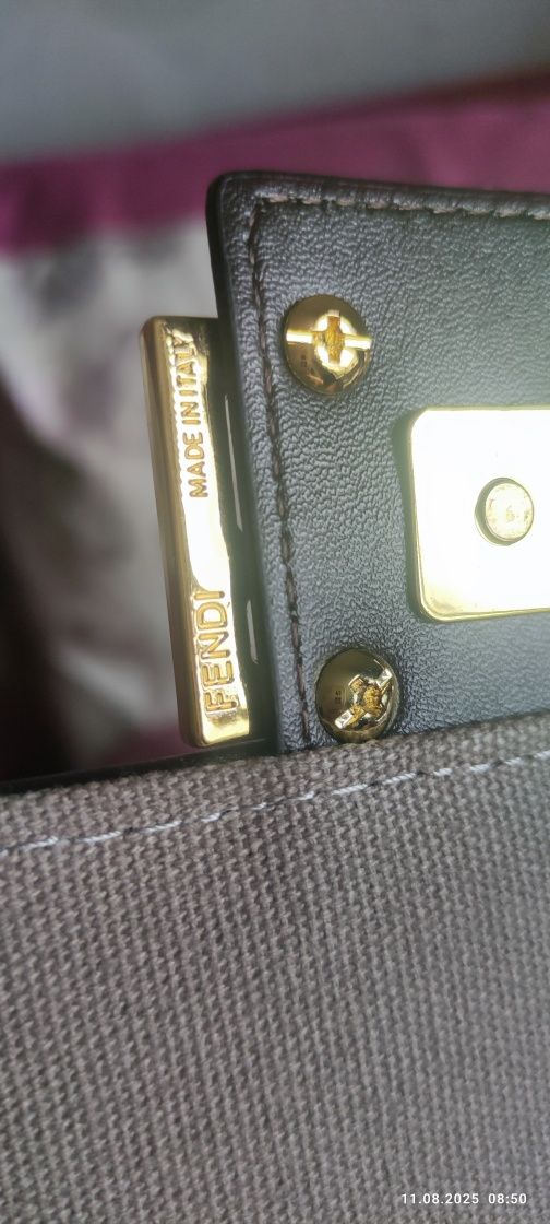 Нова Сумочка Fendi baguette