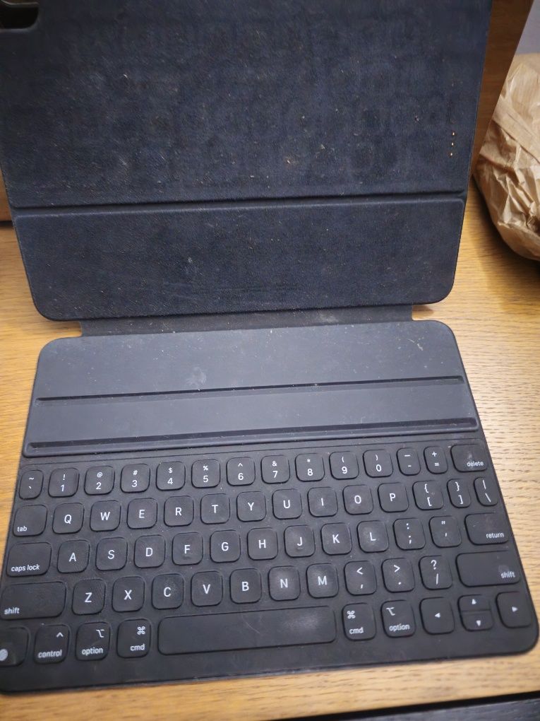 Capa teclado smart keyboard fólio A2038