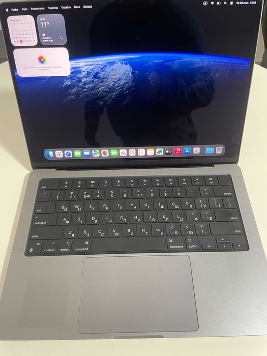 Ноутбук Apple MacBook pro 14 M1 pro/16gb/512 gb 2021 (MLY43) A2442